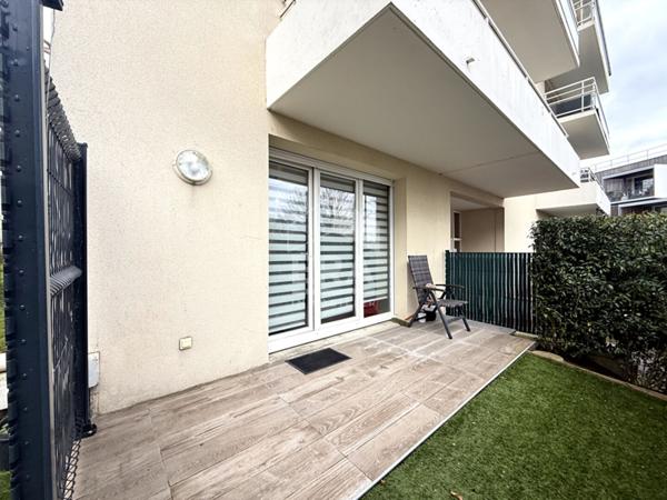 Appartement deux pièces - CAEN