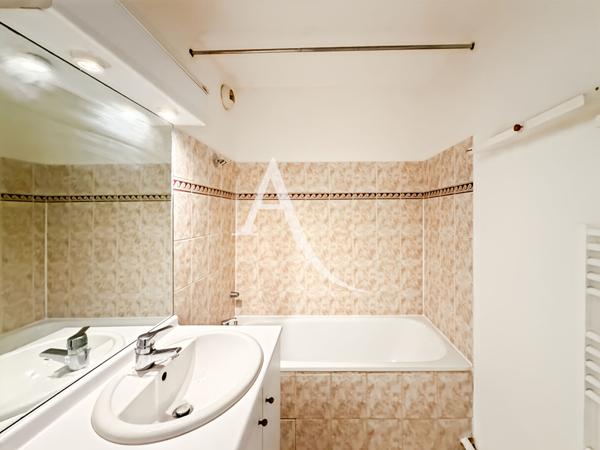 Appartement Marseille 2 pièce(s) 45.70 m2
