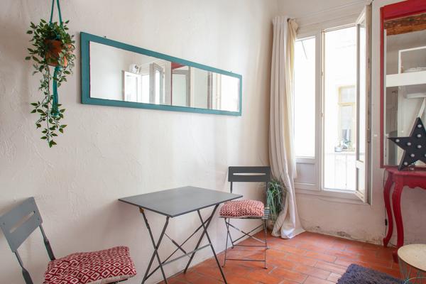 Studio avec mezzanine en plein Centre-Ville