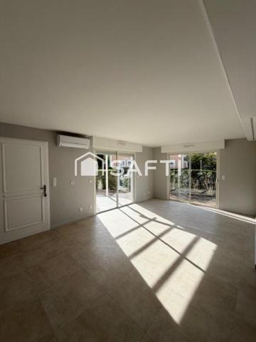 Saint-Raphael maison T3 , jardin , double garage , parkings