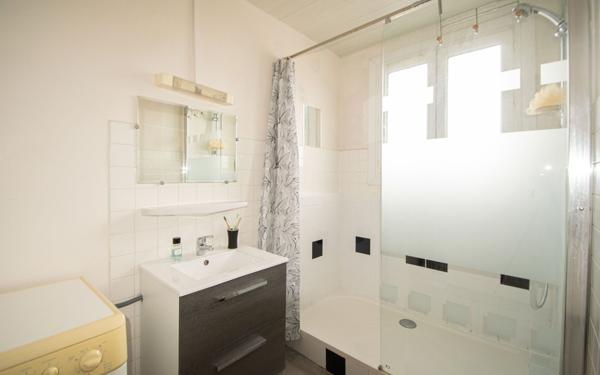 Appartement à vendre    3 pièces • 74,83 m2 Pau