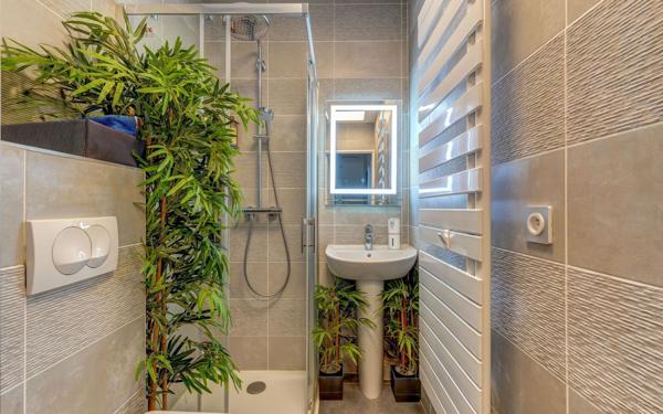 Appartement à vendre    5 pièces • 112,85 m2 Villeurbanne