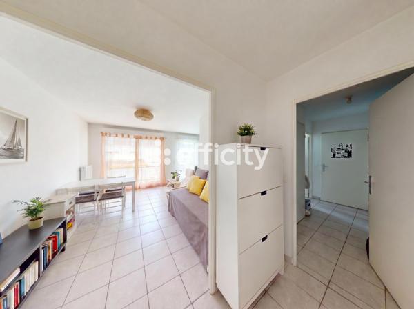 Appartement
         2 pièces
        - 46 m² Exclusivité 229 000 € *