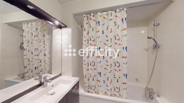 Appartement
         2 pièces
        - 46 m² Exclusivité 229 000 € *