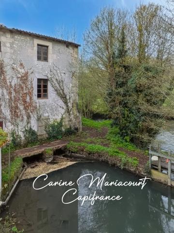 Coup de cœur assuré – ancien moulin + 4,4 ha de nature – énorme potentiel - SAINT MAIXENT L'ECOLE (79)