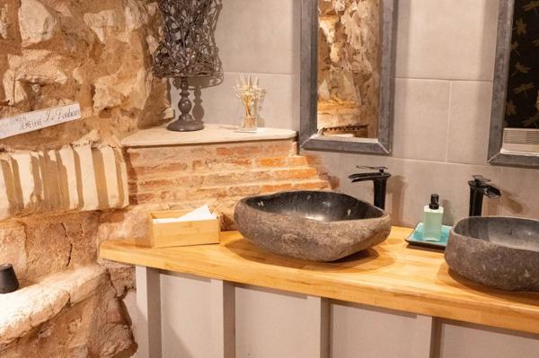 Très belle bâtisse