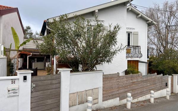 Appartement à vendre    3 pièces • 69 m2 Anglet