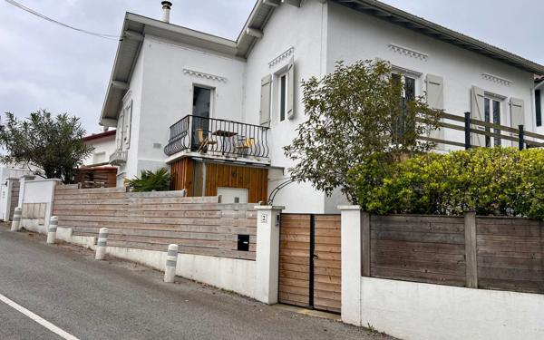 Appartement à vendre    3 pièces • 69 m2 Anglet