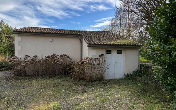 Maison à vendre    4 pièces • 100 m2 Nalliers