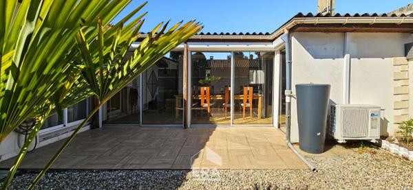 BLANQUEFORT 33290  - Maison de plain-pied de 110 m² environ + garage + grenier - Jardin, calme - Proche centre-ville
