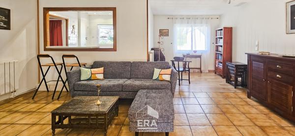 BLANQUEFORT 33290  - Maison de plain-pied de 110 m² environ + garage + grenier - Jardin, calme - Proche centre-ville