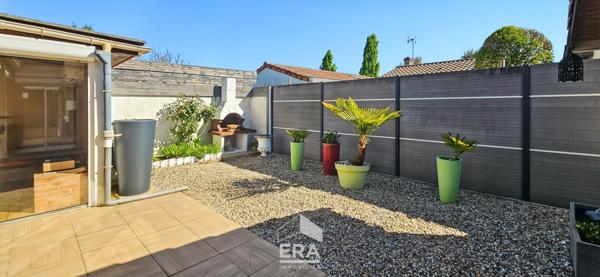BLANQUEFORT 33290  - Maison de plain-pied de 110 m² environ + garage + grenier - Jardin, calme - Proche centre-ville