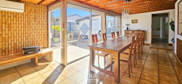 BLANQUEFORT 33290  - Maison de plain-pied de 110 m² environ + garage + grenier - Jardin, calme - Proche centre-ville