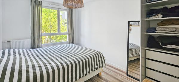 EYSINES CANTINOLLE - Apartement T3 de 70m² - Terrasse 27m² Sud - 1 place de Parking - Tram D