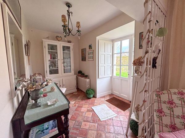 Maison Chateau Gontier Sur Mayenne 8 pièce(s) 240 m2