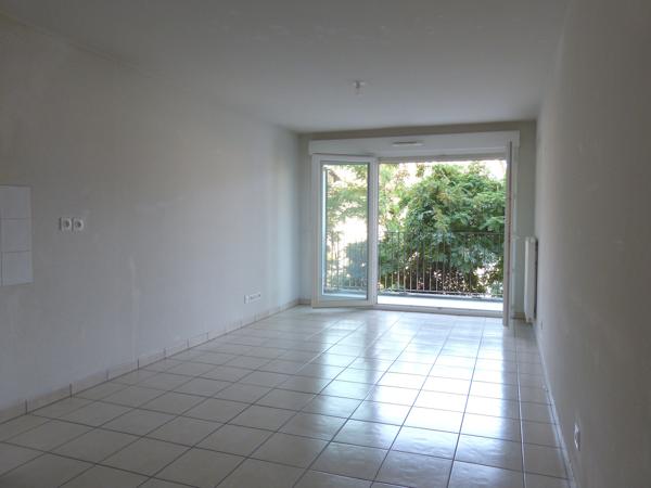Appartement
         2 pièces
        - 42 m² Exclusivité 149 000 € *