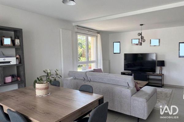 Location appartement 3 pièces 77 m² Annemasse