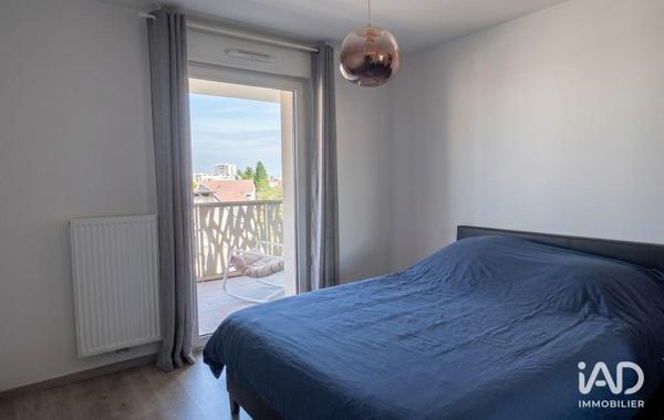 Location appartement 3 pièces 77 m² Annemasse