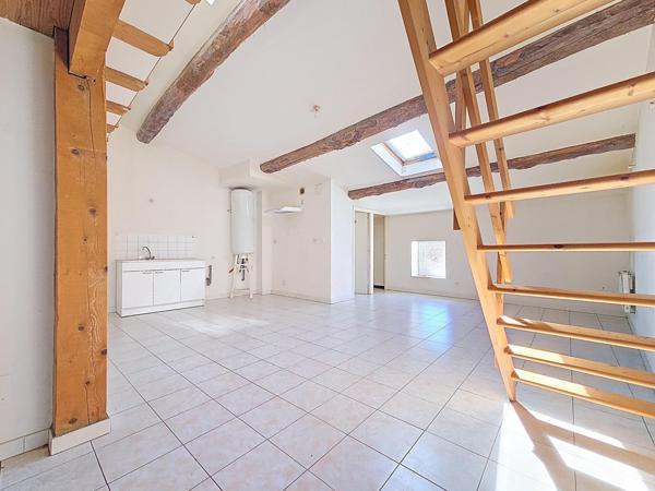 Immeuble de trois appartements offrant une belle rentabilité