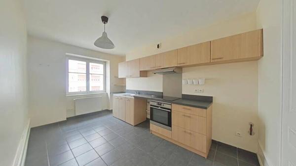 Appartement 5 pièces                                        - 42000 Saint-Étienne Réf : 13492