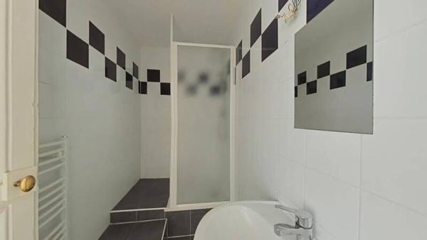 Appartement 5 pièces                                        - 42000 Saint-Étienne Réf : 13492