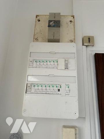 Appartement de type 4 pièces de 88.84 m² (loi carrez) avec cave .