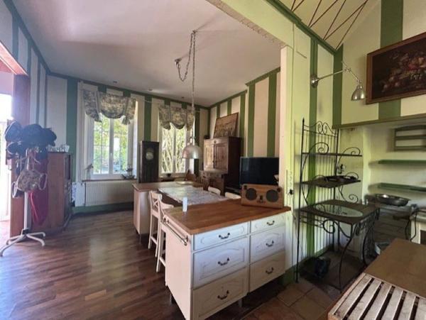 Maison spacieuse à vendre à LE GAULT SOIGNY (51210)