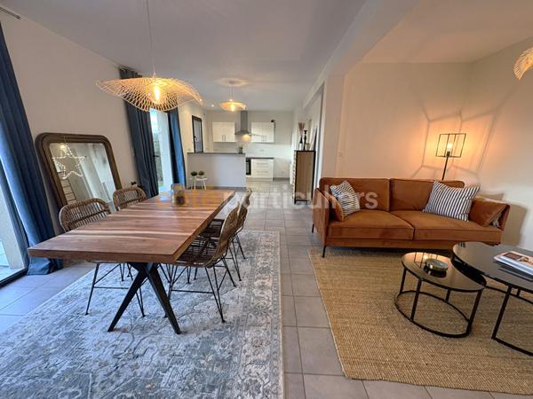 Vente Maison103 m² - 4 Pièces - SAINT COULOMB (35350)