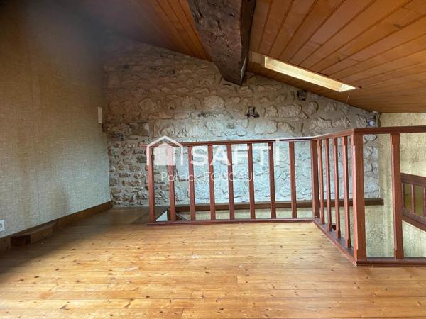 Immeuble de rapport avec local commercial + cave