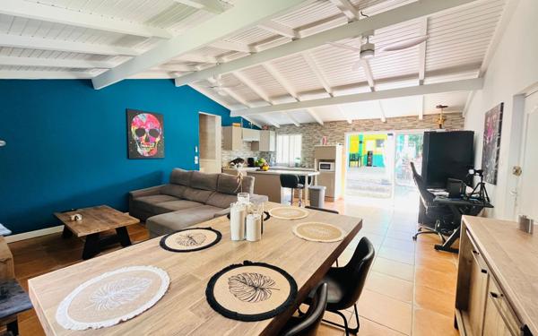 Maison à vendre    14 pièces •  Sainte-Anne