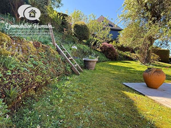 QUARTIER PRIVILÉGIÉ AU CALME, VIVABLE DE PLAIN-PIED, VUE DÉGAGÉE