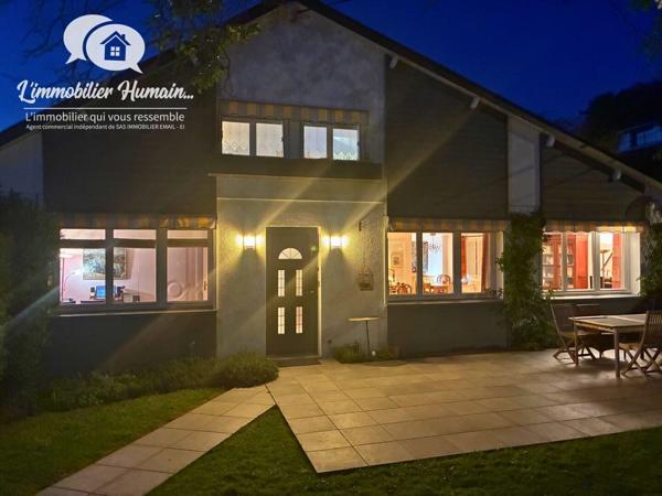 QUARTIER PRIVILÉGIÉ AU CALME, VIVABLE DE PLAIN-PIED, VUE DÉGAGÉE