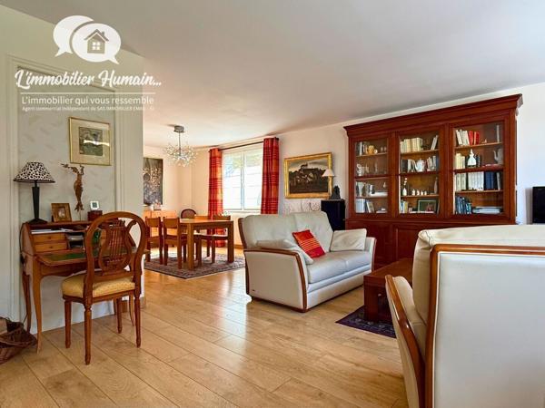 QUARTIER PRIVILÉGIÉ AU CALME, VIVABLE DE PLAIN-PIED, VUE DÉGAGÉE