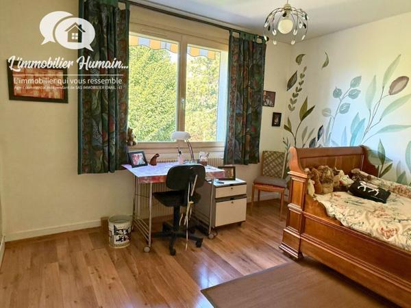 QUARTIER PRIVILÉGIÉ AU CALME, VIVABLE DE PLAIN-PIED, VUE DÉGAGÉE