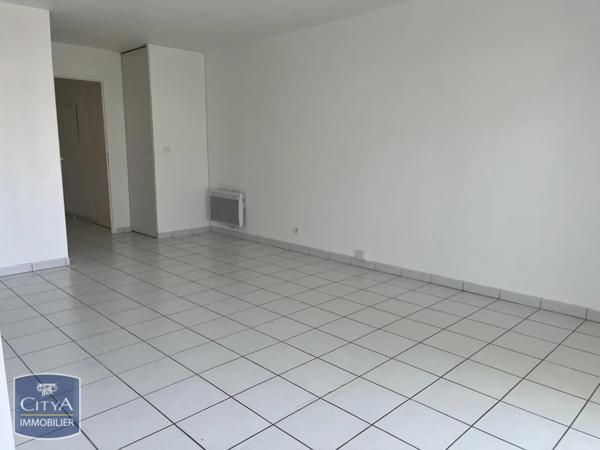 Appartement à louer 2 pièces 44m²