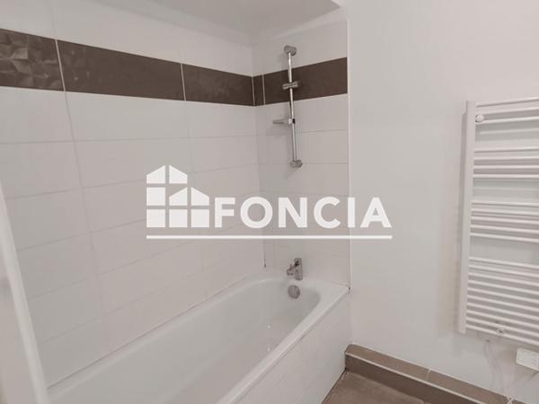 Location Appartement 3 pièces 66.74 m² - 11-31 PLACE ANNIE GIRARDOT Montpellier 34080