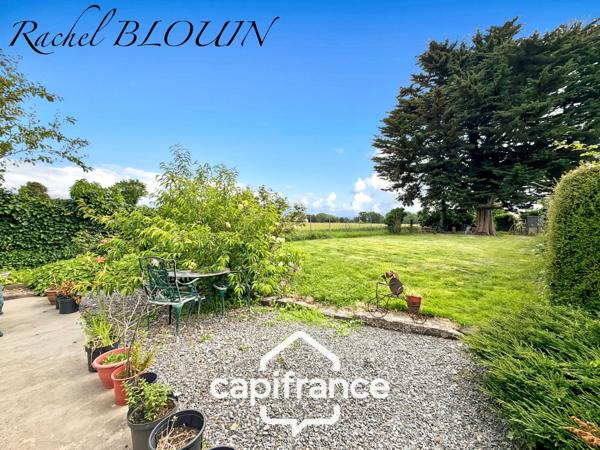 DOL-DE-BRETAGNE (35) Maison en pierre 3 pièces de 75 m2 avec garage sur terrain de 663 m2