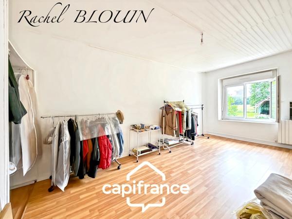 DOL-DE-BRETAGNE (35) Maison en pierre 3 pièces de 75 m2 avec garage sur terrain de 663 m2