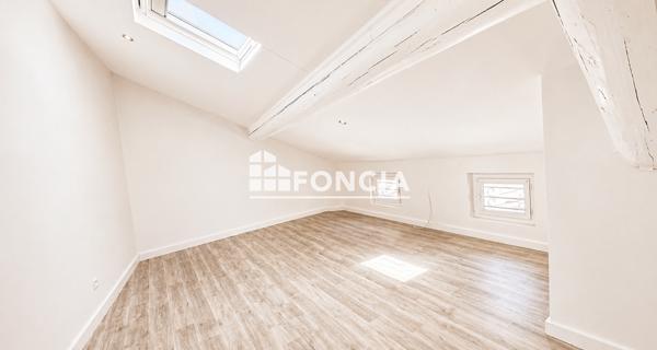 À vendre Appartement 3 pièces 69.69 m² - Villefranche-sur-saône 69400