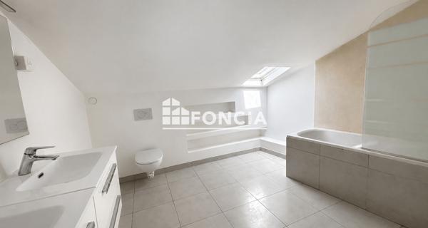 À vendre Appartement 3 pièces 69.69 m² - Villefranche-sur-saône 69400
