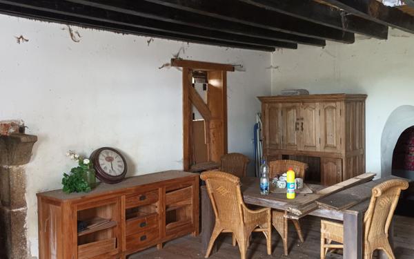 Maison à vendre    2 pièces •  Treignat