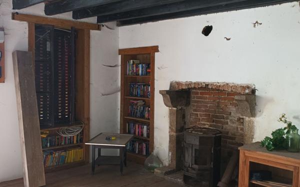 Maison à vendre    2 pièces •  Treignat