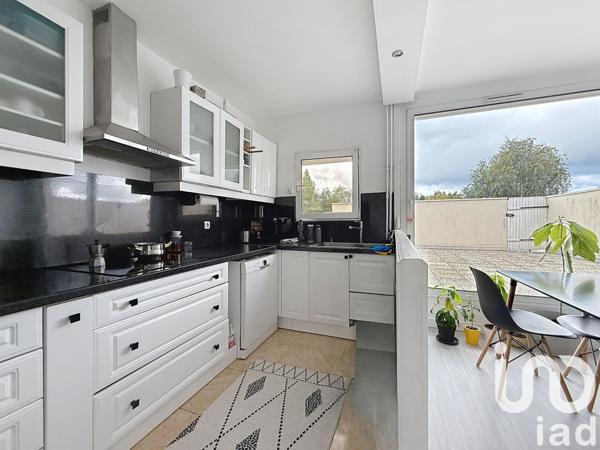 Appartement à vendre 3 pièces 60 m² Savigny-le-Temple