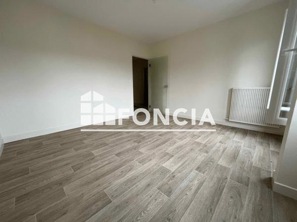 Location Appartement 2 pièces 39.07 m² - 4 RUE DE LA PIERRE QUI TOURNE Amboise 37400
