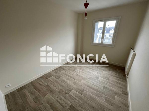 Location Appartement 2 pièces 39.07 m² - 4 RUE DE LA PIERRE QUI TOURNE Amboise 37400