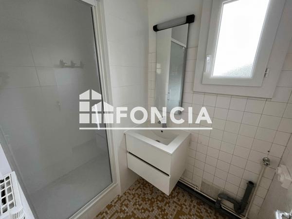 Location Appartement 2 pièces 39.07 m² - 4 RUE DE LA PIERRE QUI TOURNE Amboise 37400