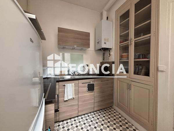 Location Appartement meublé 2 pièces 51.03 m² - 7 RUE HAUTE Blois 41000