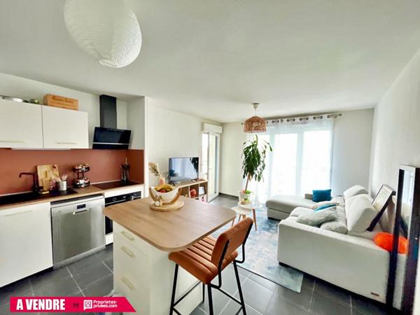 Appartement Villenave D'Ornon 3 pièce(s) 60 m2 Terrasse Parking