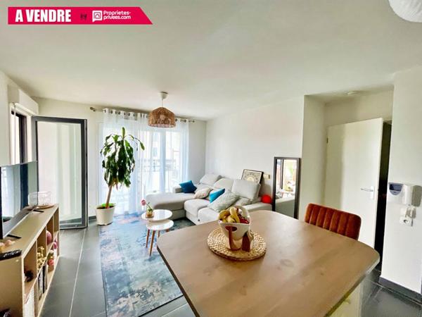 Appartement Villenave D'Ornon 3 pièce(s) 60 m2 Terrasse Parking