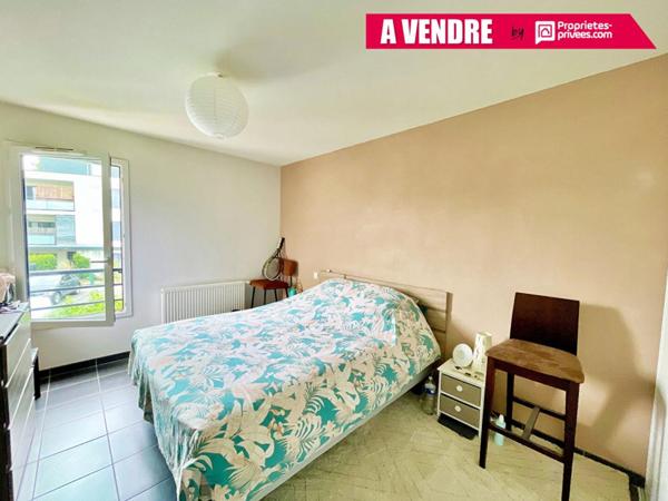 Appartement Villenave D'Ornon 3 pièce(s) 60 m2 Terrasse Parking